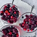 Przepis na owsiany pudding chia z kaszką i owocami - dla małych i dużych miłośników zdrowych przekąsek!