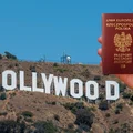 Znany aktor z Hollywood otrzyma polskie obywatelstwo! Andrzej Duda osobiście wręczy mu paszport RP