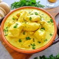 Kurczak curry w sosie śmietanowym