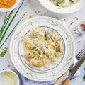Pierogi z boćwiną, szpinakiem i fetą