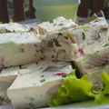 Wiosenna terrina ze śledziem