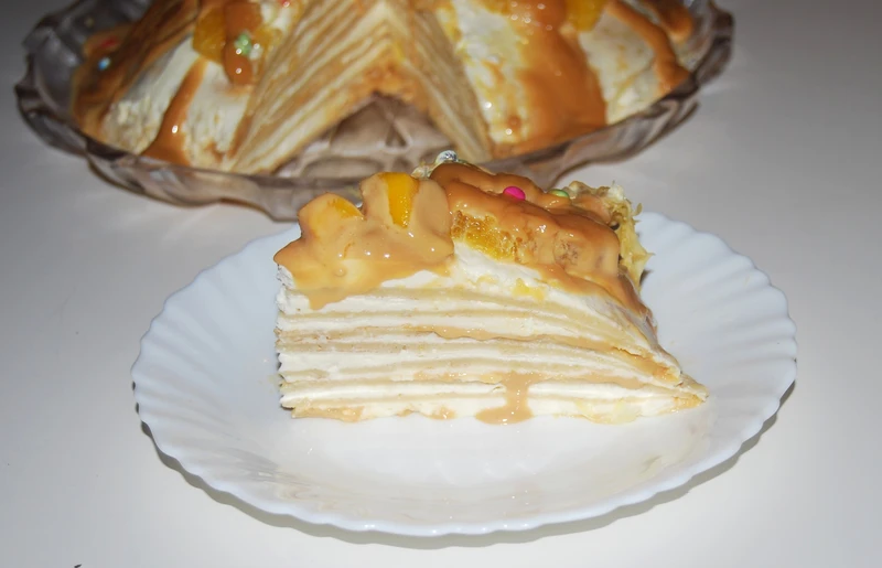 Tort naleśnikowy kajmakowy