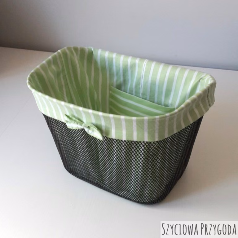 DIY Pokrowiec na koszyk rowerowy z praktyczną kieszonką
