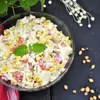 SAŁATKA Z MAKARONEM W KSZTAŁCIE RYŻU, ANANASEM I KUKURYDZĄ (296 KCAL)