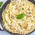 Pyszne tagliatelle z kurczakiem w delikatnym sosie śmietanowym! Włoska uczta na szybko!