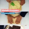 Wafelki Knoppers z masą mleczno-nugatową
