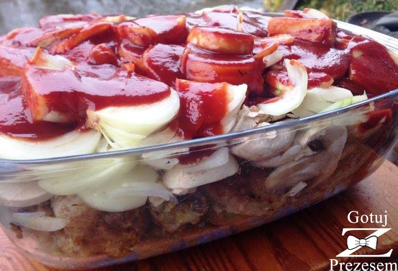 Pieczona karkówka z pieczarkami