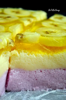 Lekki piankowiec z galaretek i jogurtu FIT