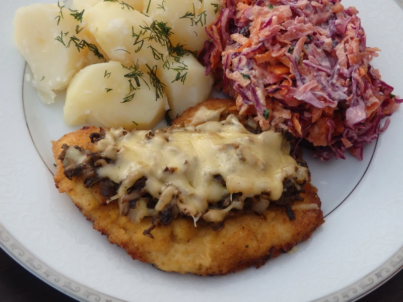 Kotlet drobiowy pod pierzynką