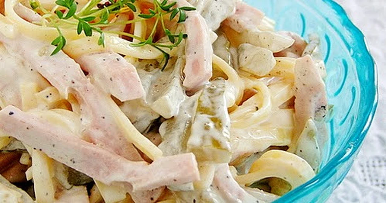 sałatka z mortadeli