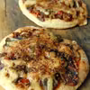 Pizzerinki z mięsem mielonym.