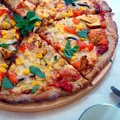 Pizza na cieście razowym