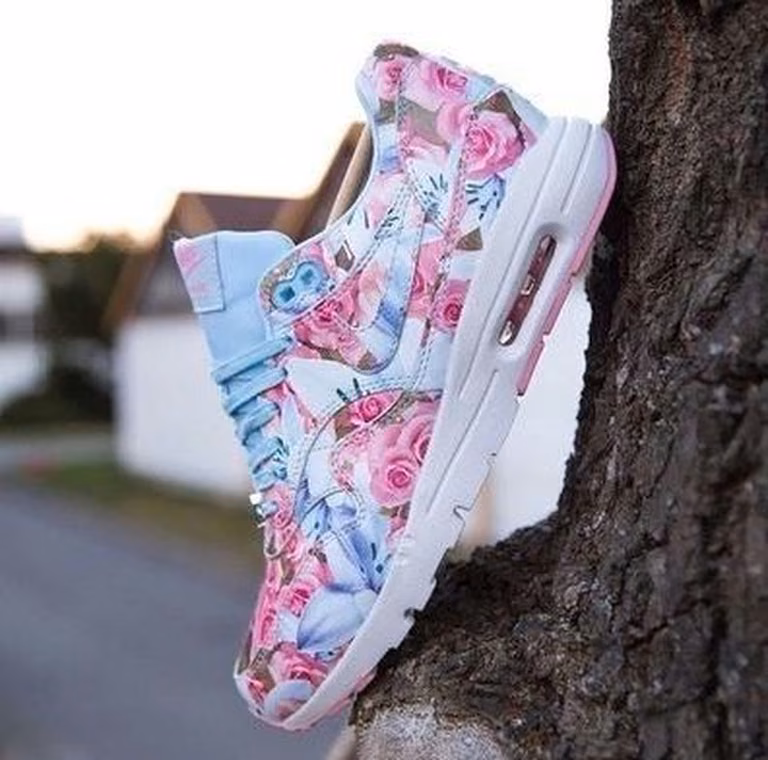 Buty floral