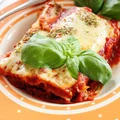 Cannelloni z mięsem mielonym i sosem